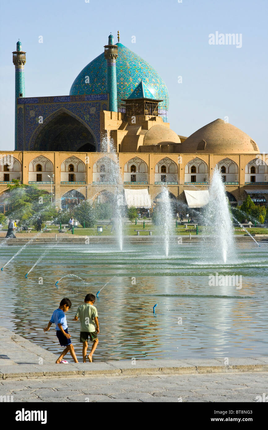 Dans la mosquée d'Imam Shah ou place Imam à Esfahan Iran Banque D'Images