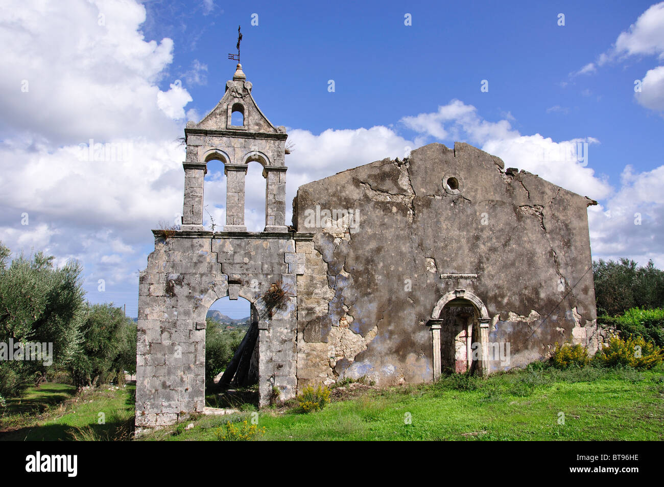 L'église ruines à Melinado, Zante, îles Ioniennes, Grèce Banque D'Images