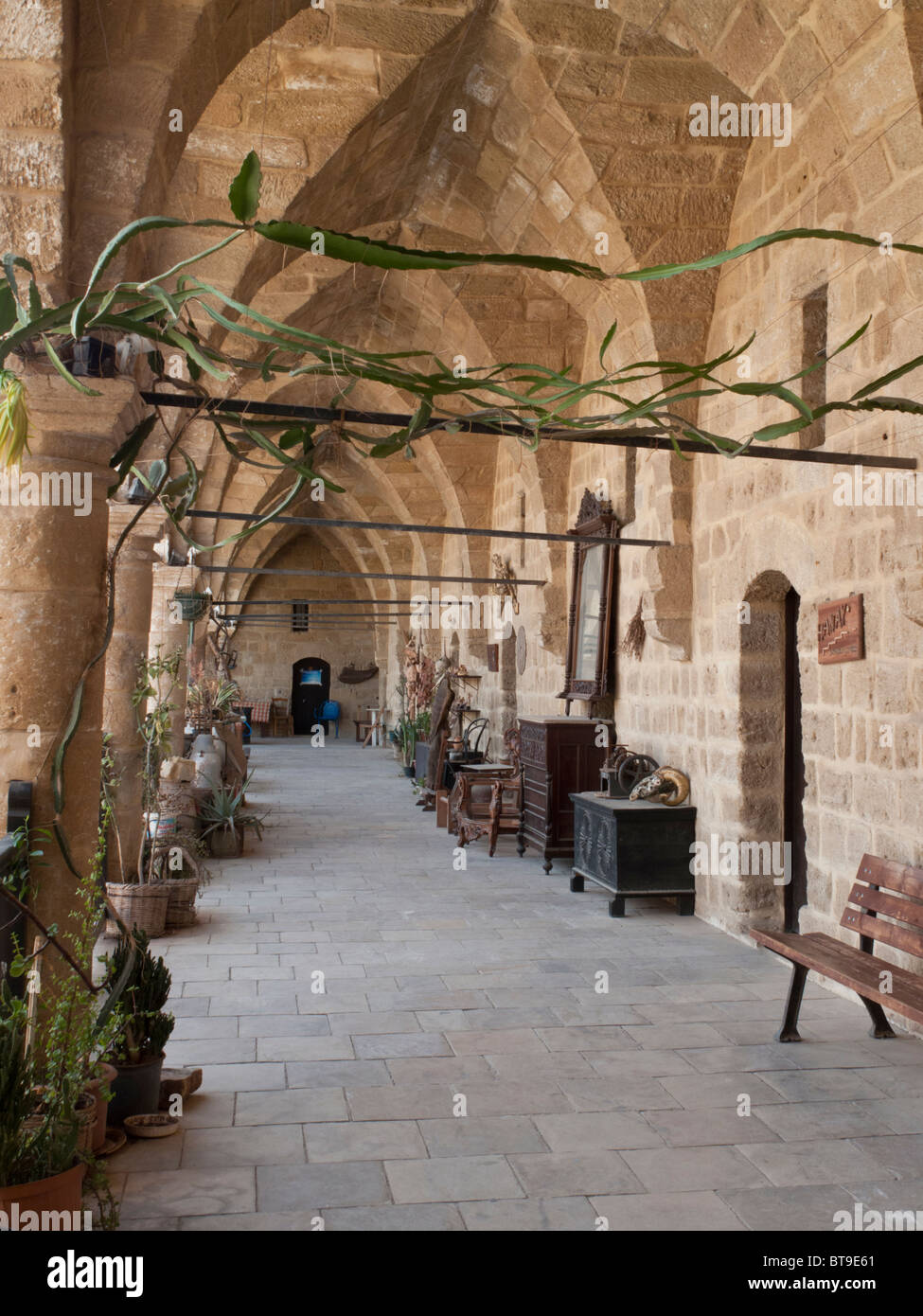 L'intérieur du Buyuk Han, nord de Nicosie, Chypre Banque D'Images