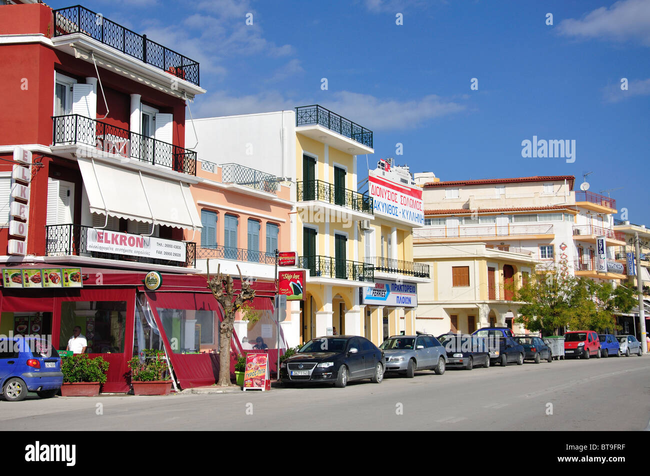 Les bâtiments du front de mer, Strada Marina, la ville de Zakynthos, Zante, îles Ioniennes, Grèce Banque D'Images