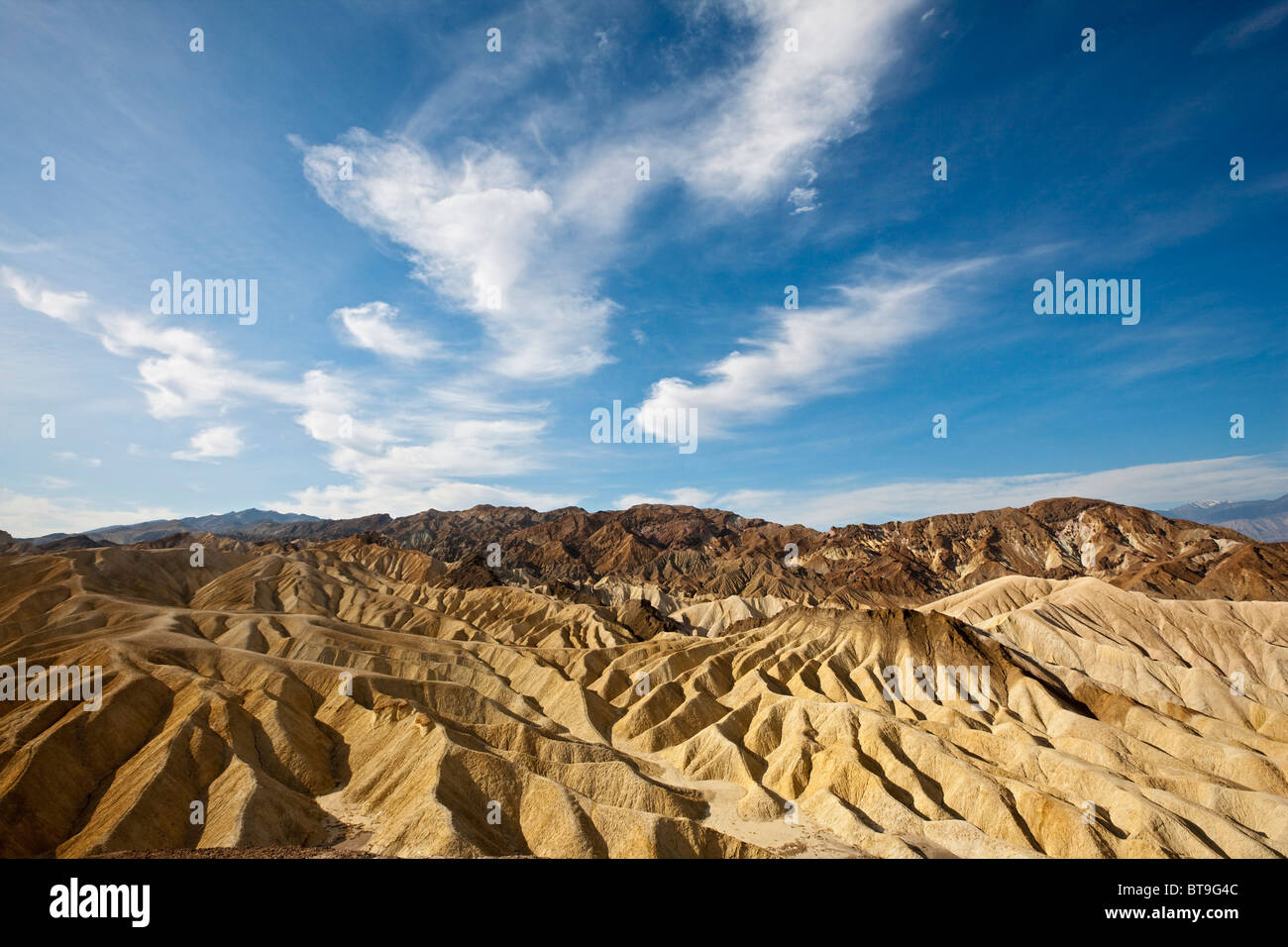 Paysage à Zabriskie Point, Death Valley National Park, désert de Mojave, Californie, Nevada, USA Banque D'Images