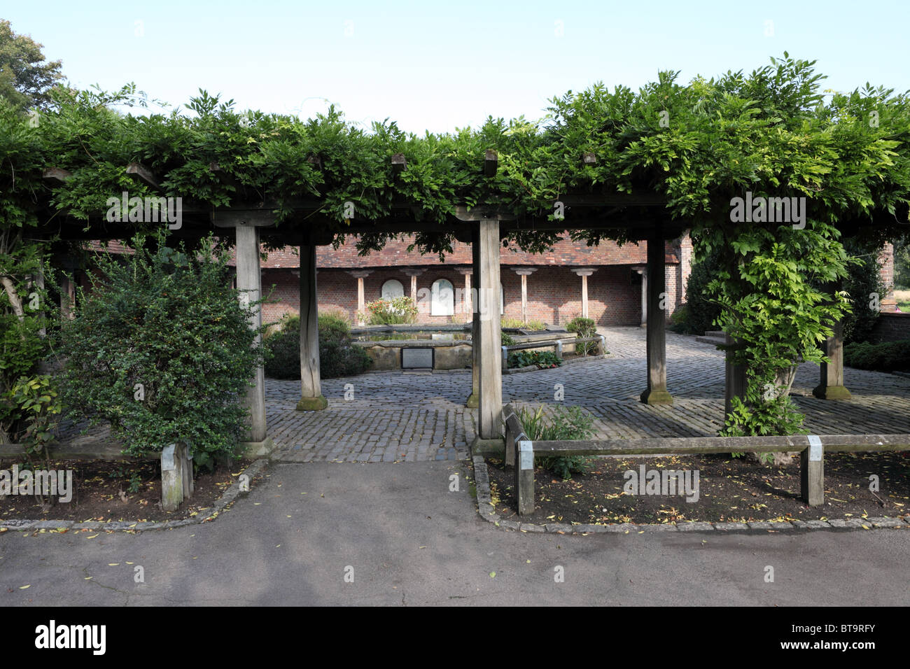 Phillips Memorial cloître, Godalming, Surrey Banque D'Images