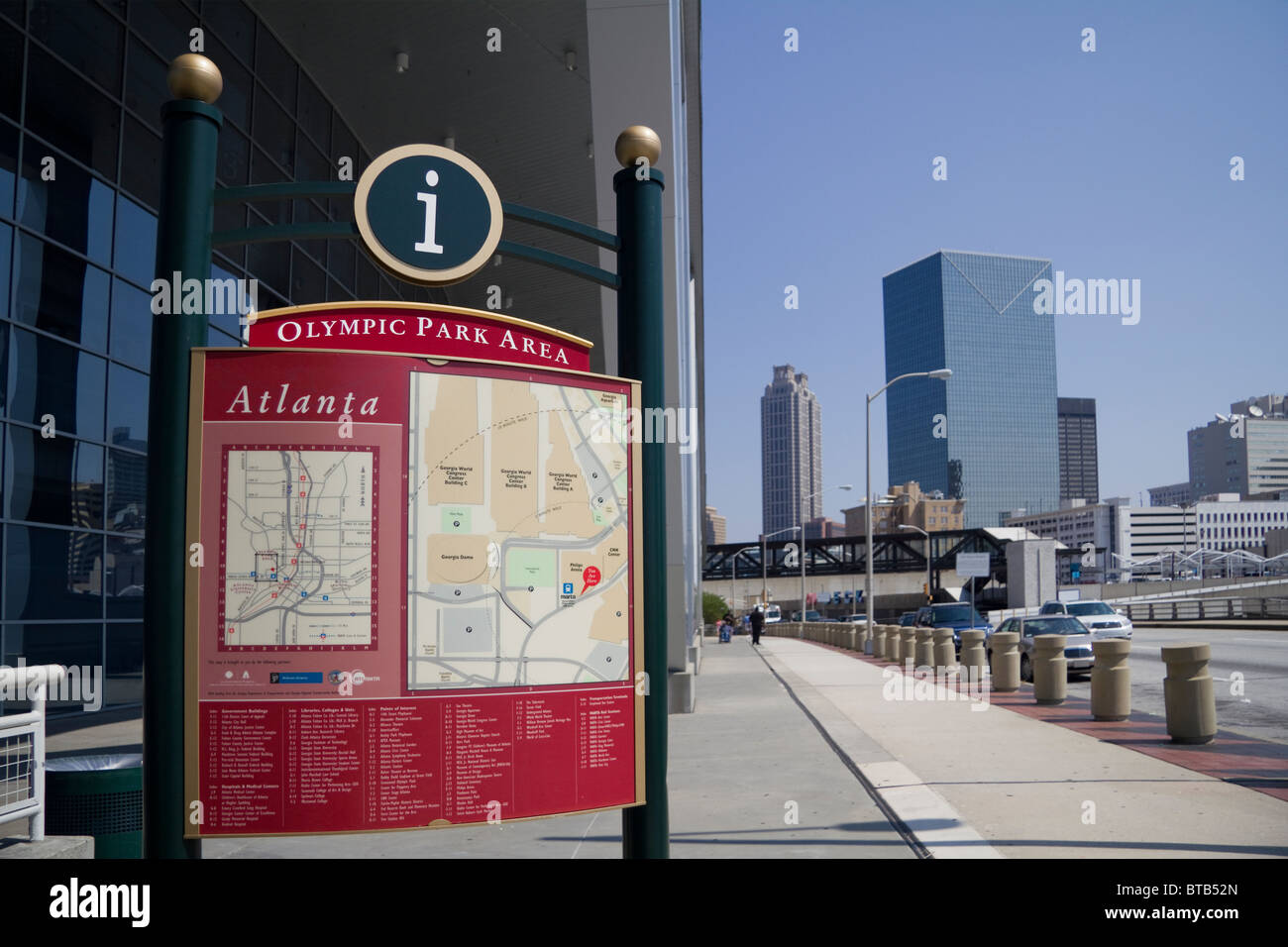 Signe de l'information avec la carte à Atlanta Georgia USA Banque D'Images
