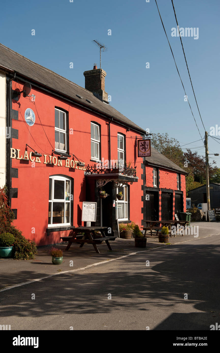 L'ancien Black Lion hotel pub, Pontrhydfendigaid village, pays de Galles UK Banque D'Images