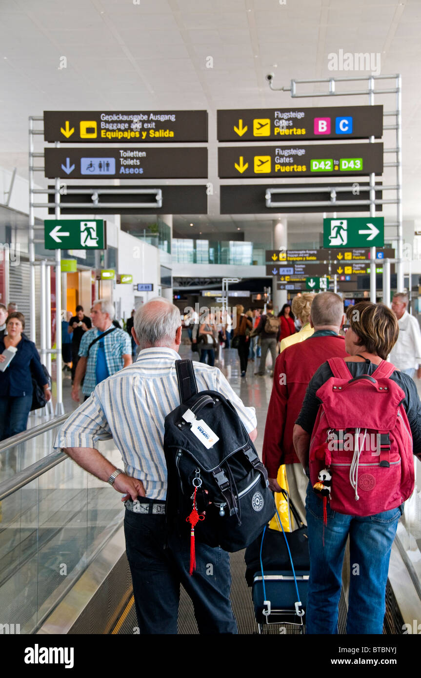 L'aéroport de malaga andalousie espagne Information Sign Banque D'Images