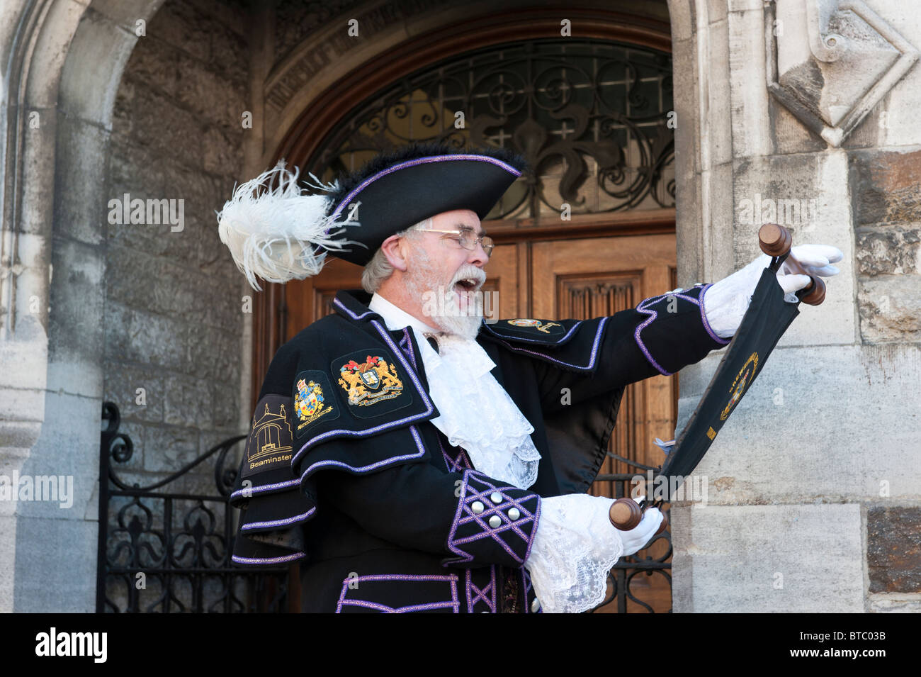 David Craner (Beaminster) concurrence dans le Dorset 2010 crieur public la concurrence. David a été placé 2e Banque D'Images