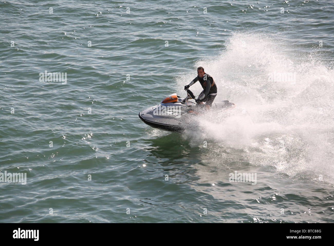 Jet-ski eaux Southampton Banque D'Images