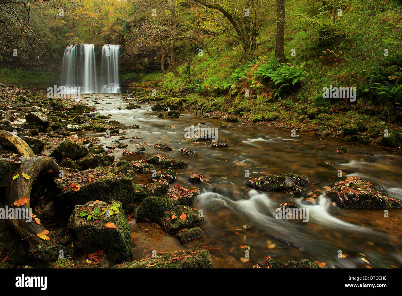 Sgwd yr Eira Cascades ; Pays de Galles ; Royaume-Uni ; Banque D'Images