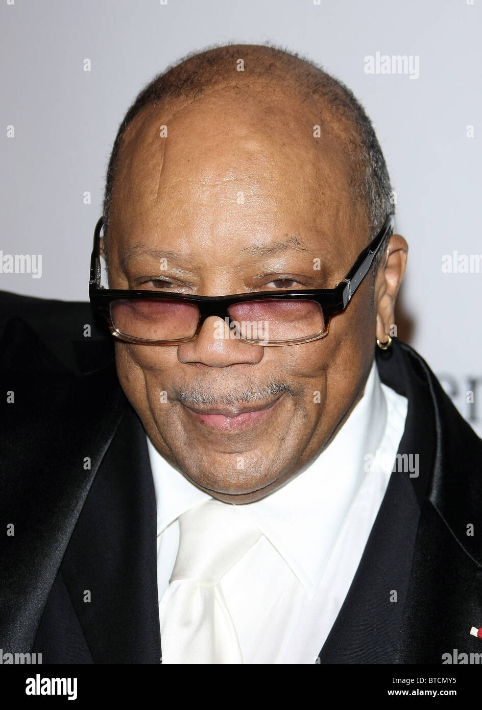 QUINCY JONES 32E CAROUSEL OF HOPE BALL BEVERLY HILLS LOS ANGELES CALIFORNIA USA 23 Octobre 2010 Banque D'Images