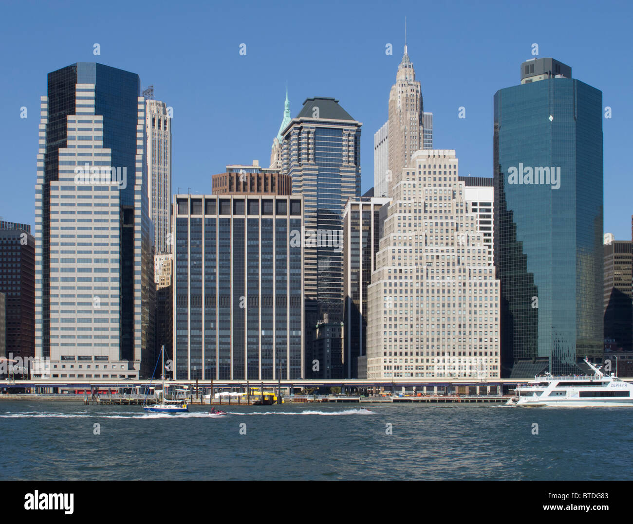 Des toits de Manhattan à Battery Park à New York USA Banque D'Images