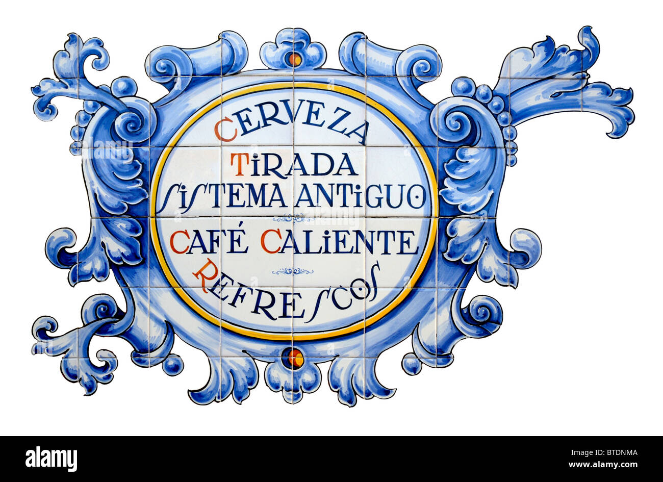 Madrid, Espagne. Sol carrelé peint signe café bière publicité sur le projet, du café chaud, des rafraîchissements Banque D'Images