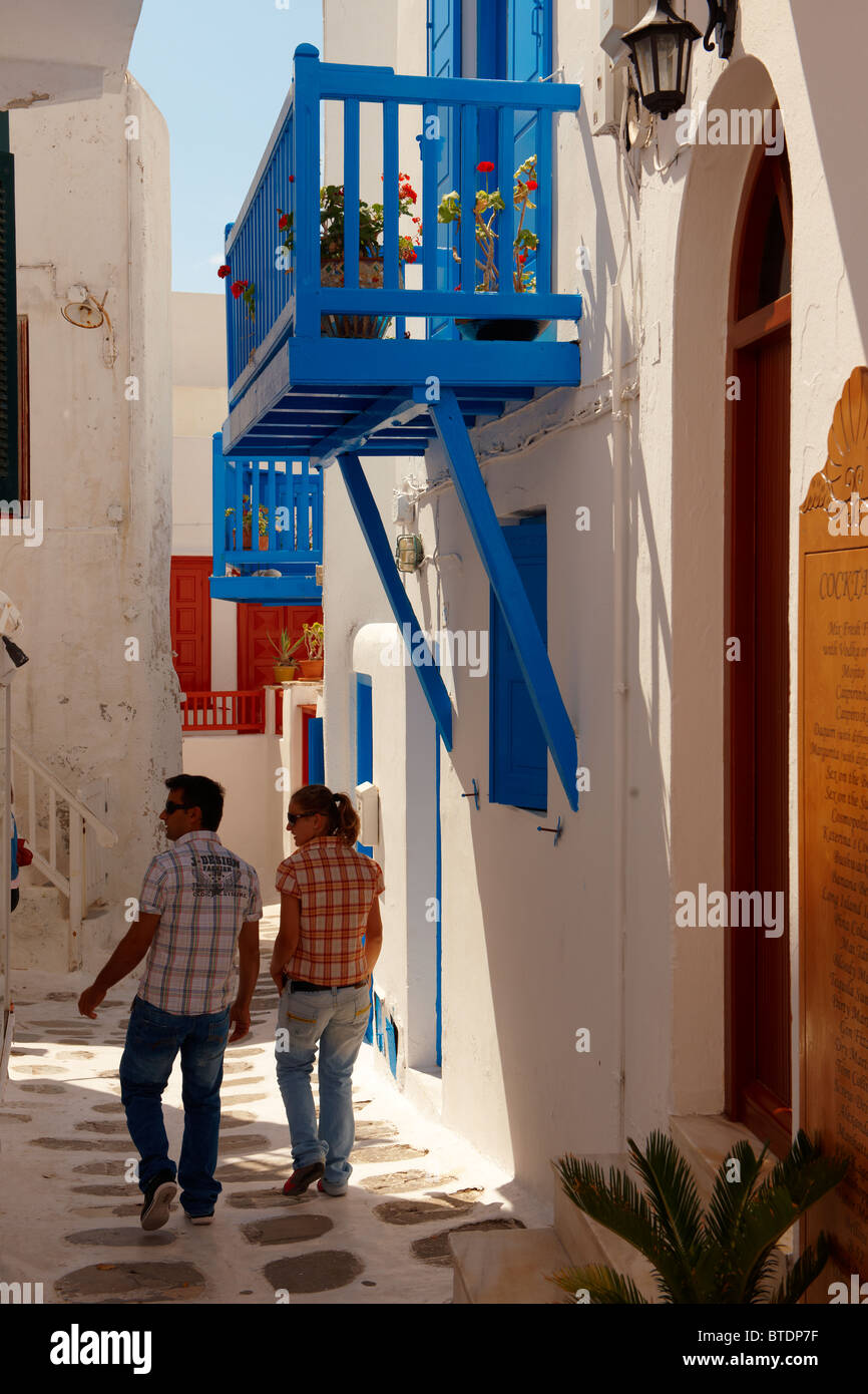 Les ruelles aux maisons colorées de Mykonos Chora, île des Cyclades, Grèce Banque D'Images