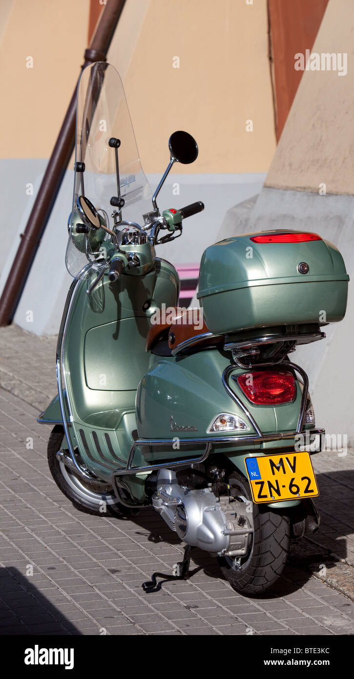 De scooters Vespa. Italie Banque D'Images