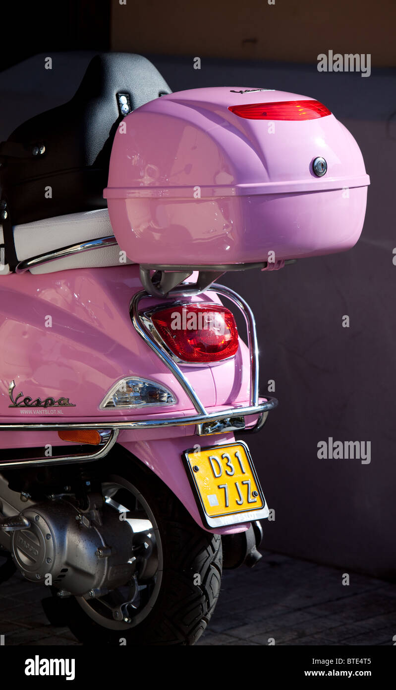 De scooters Vespa. Italie Banque D'Images