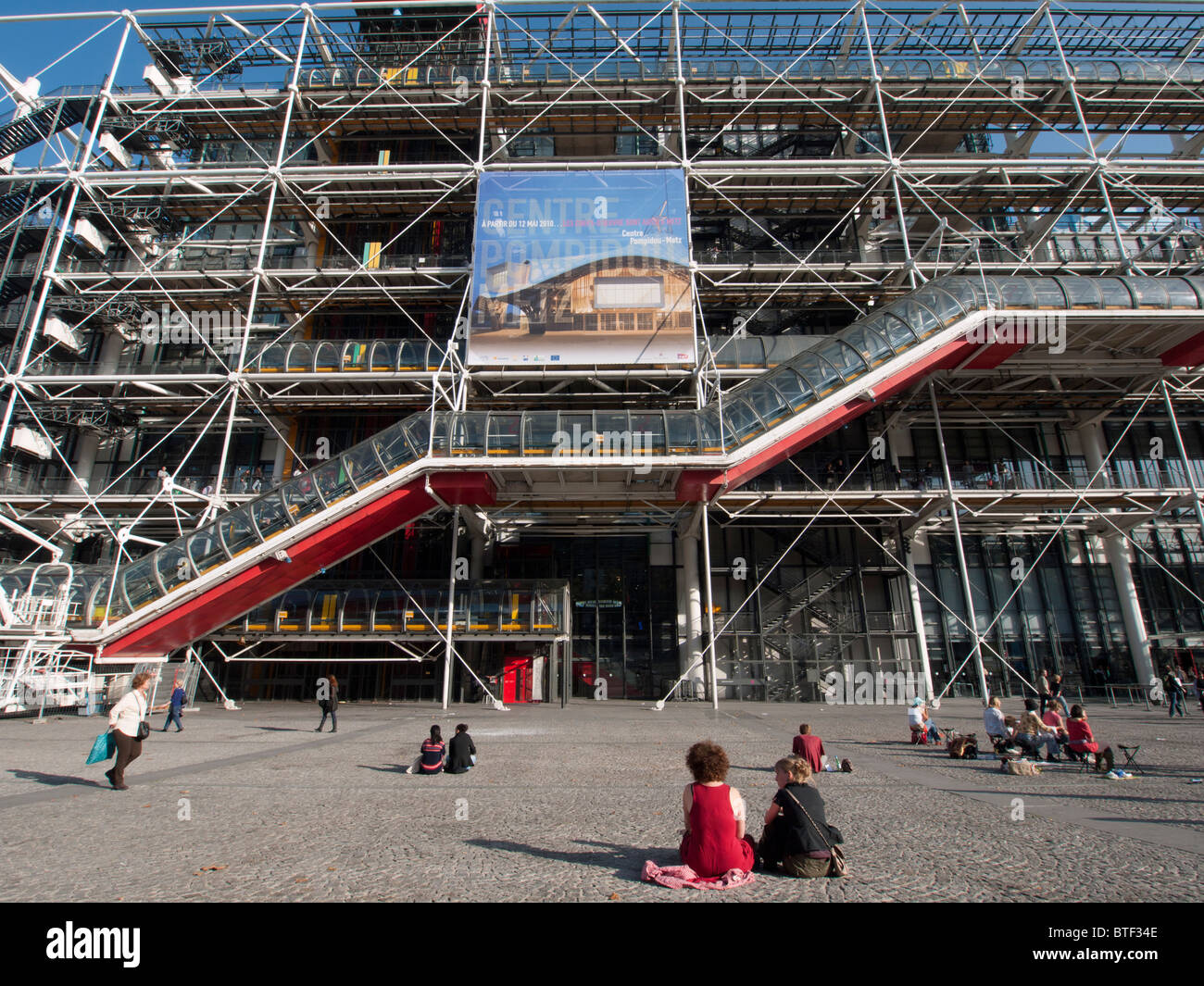 Vue sur le Centre Pompidou musée d'art moderne à Paris France Banque D'Images