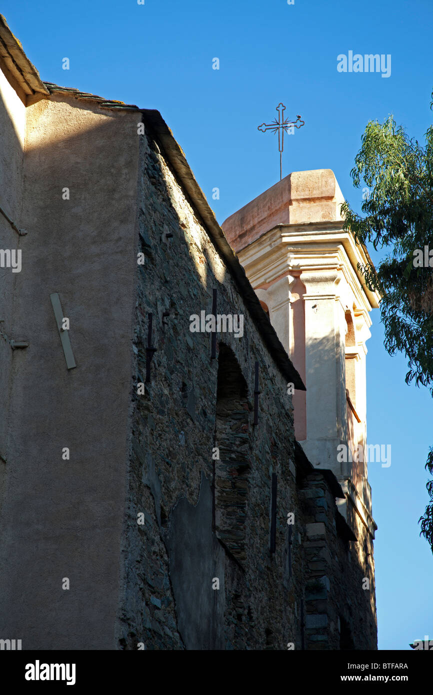 Le clocher de St André à Oletta Corse Banque D'Images