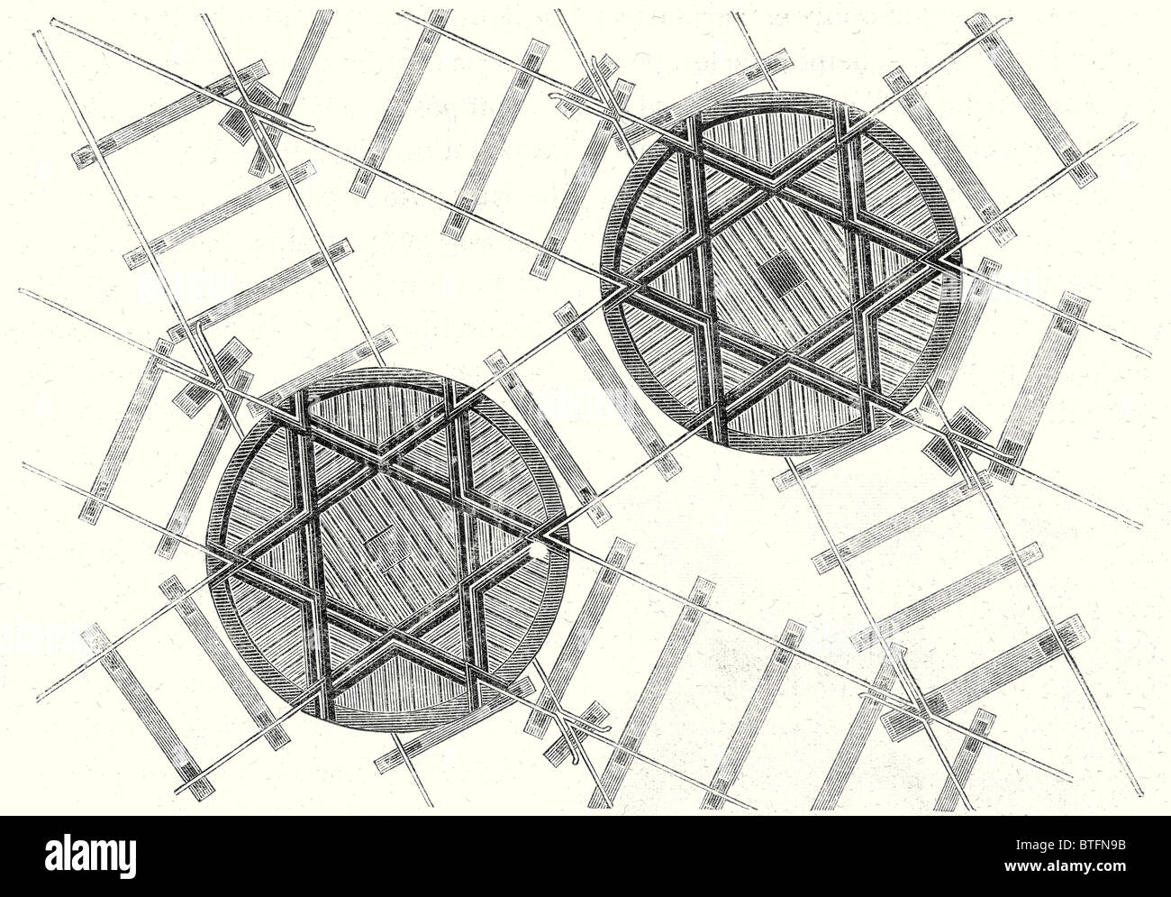 Système de plateaux pivotants hexagonale pour voies parallèles et traversé les voies Banque D'Images