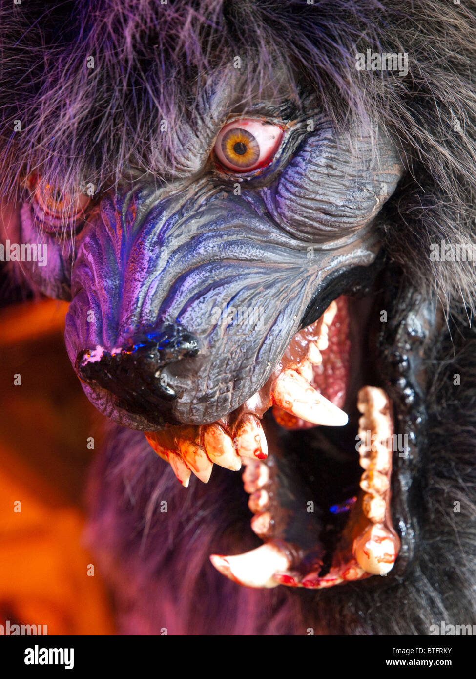 Close up d'un masque d'Halloween. Banque D'Images