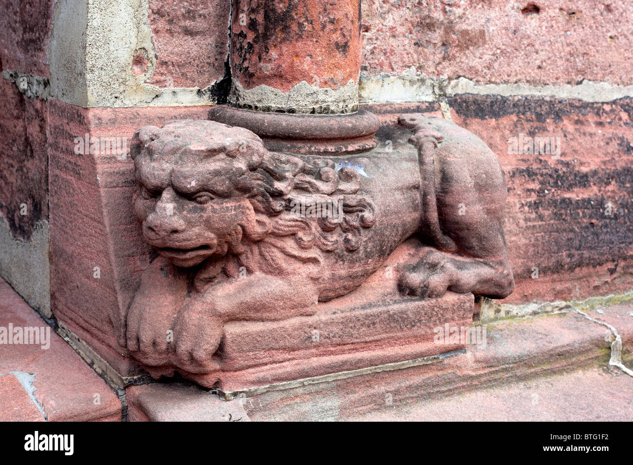 L'église gothique de Saint Georges, Selestat, Bas-Rhin, Alsace, France Banque D'Images