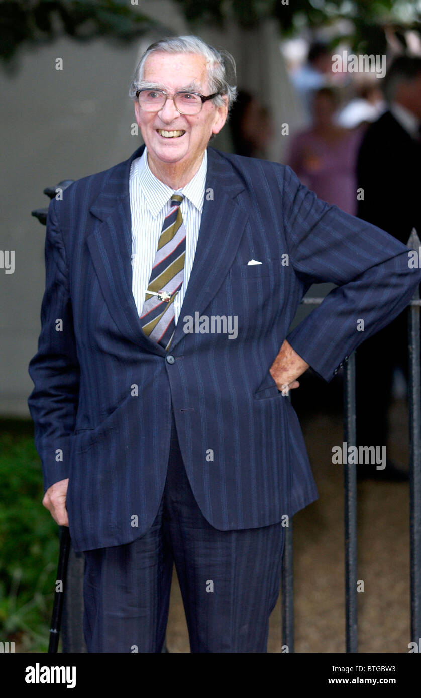 Denis Healey lors d'une fête organisée par le diffuseur de célébrité Sir David Frost à Chelsea Banque D'Images