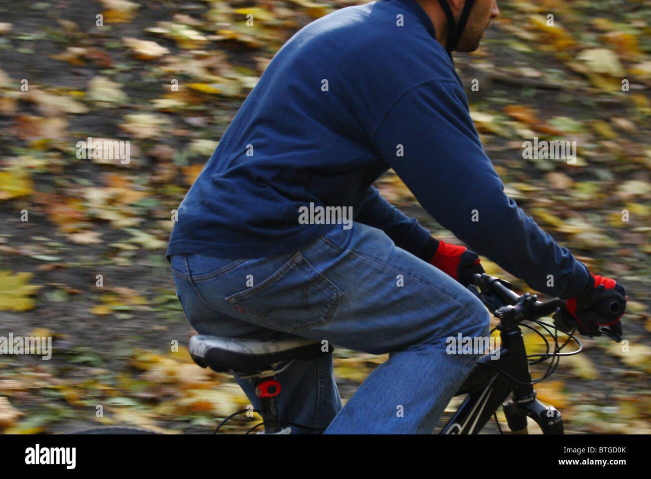 Vtt descente. Banque D'Images