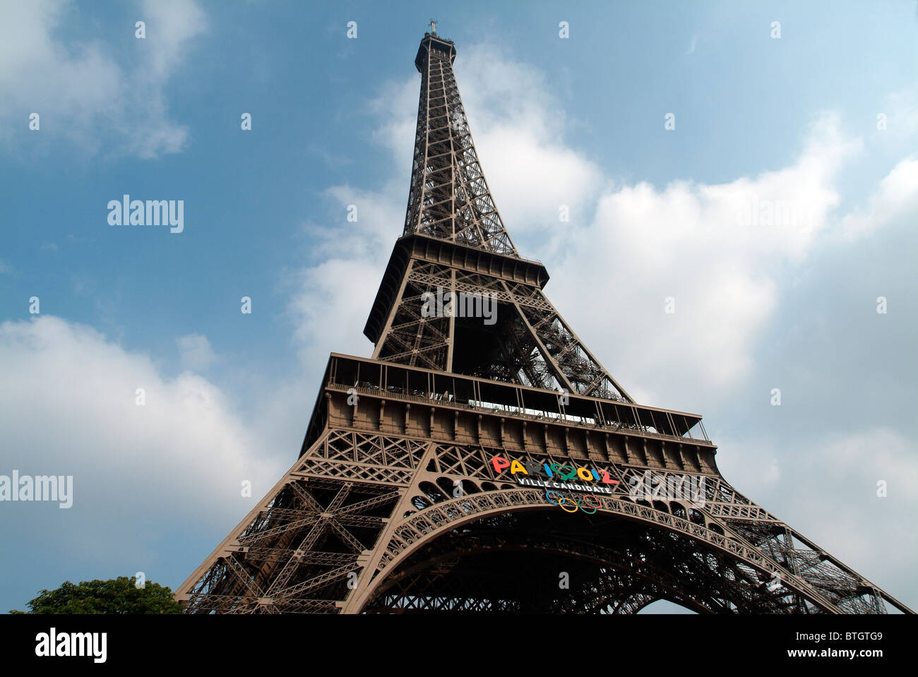 Tour Eiffel à Paris, capitale de la France. Banque D'Images