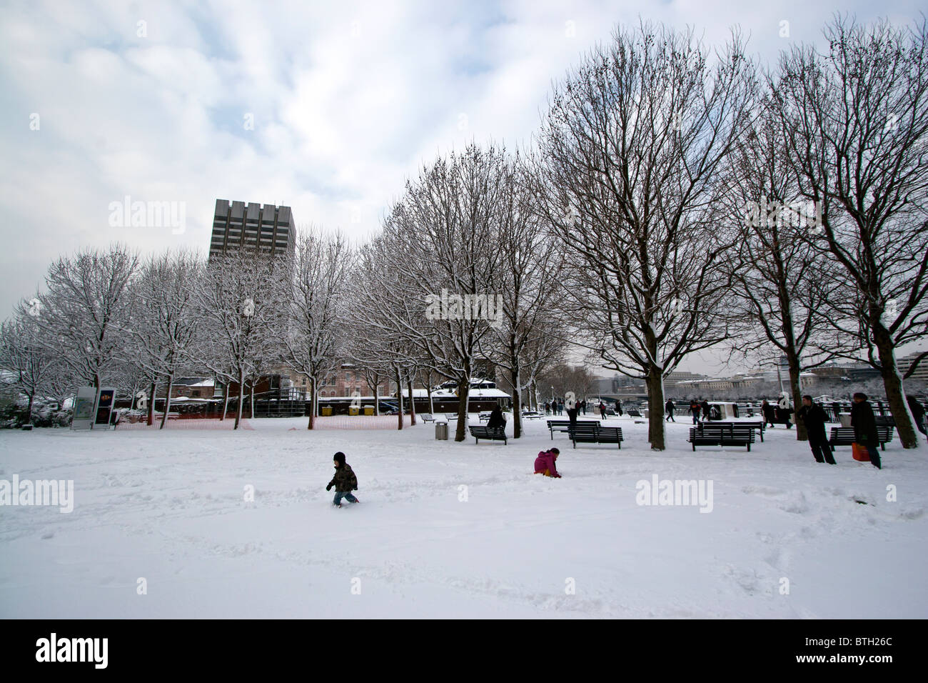 London South Bank dans la neige Banque D'Images