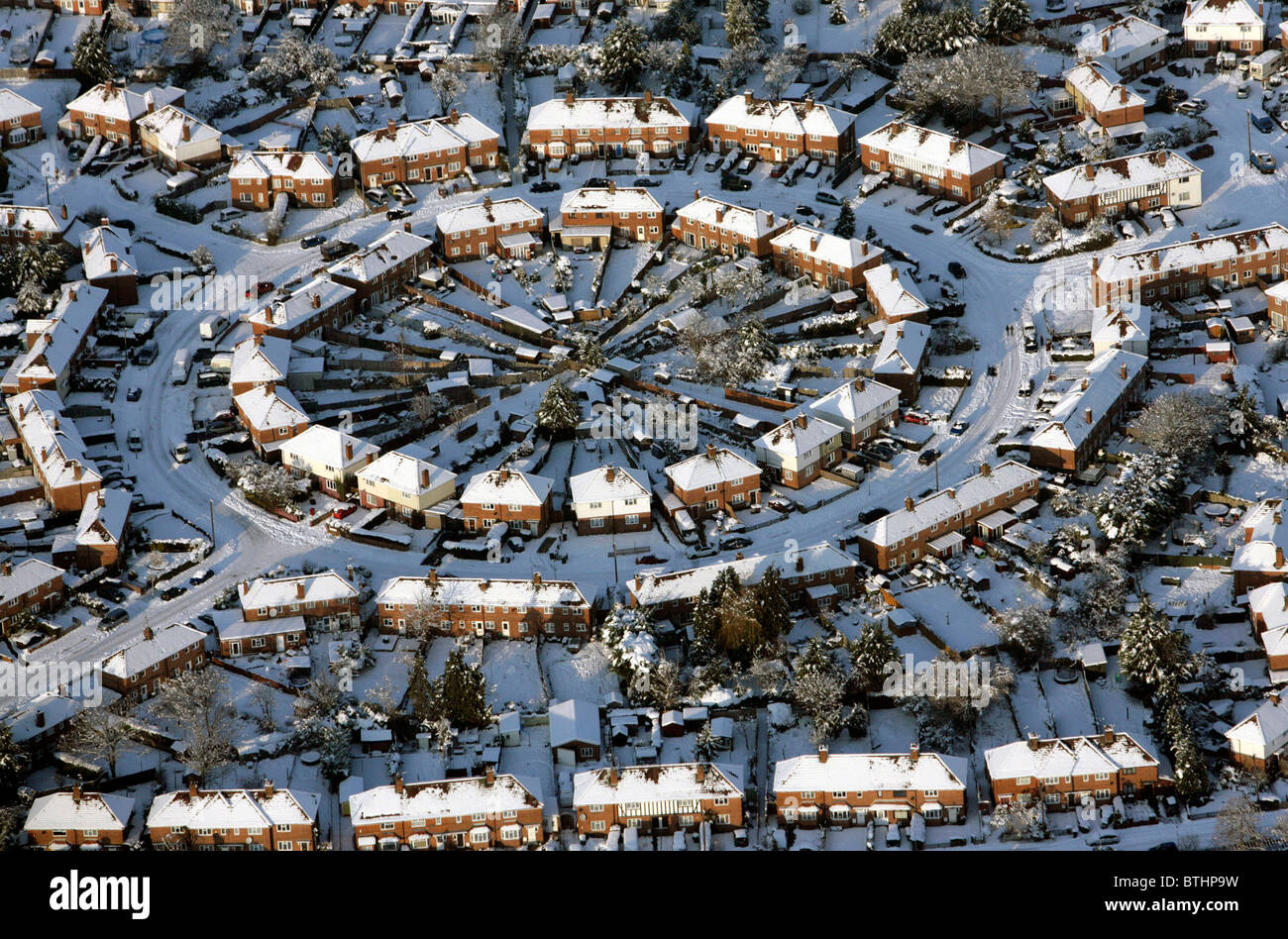 Un lotissement à la périphérie de la lecture après une tempête de neige 2010 Banque D'Images