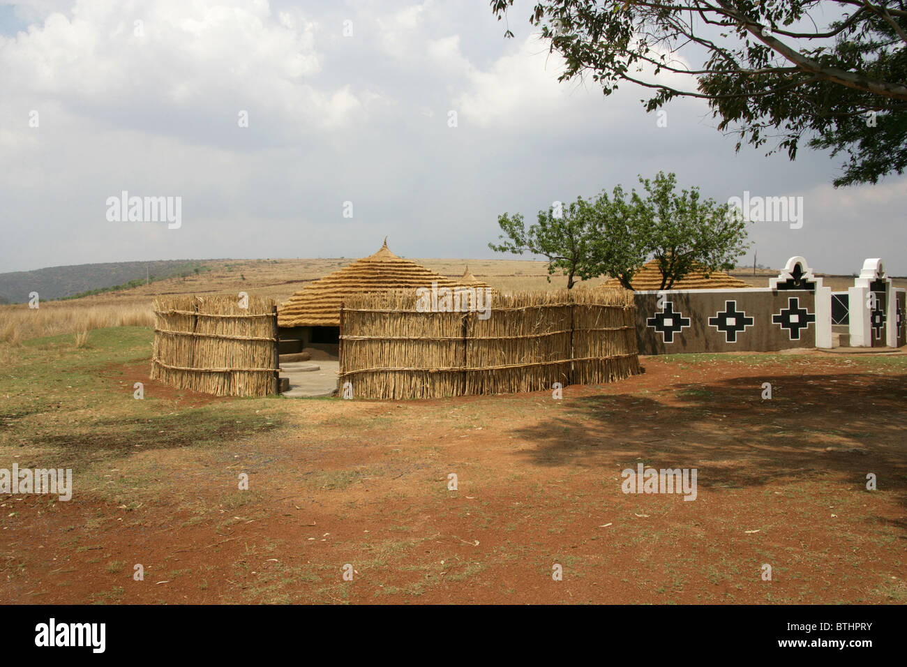 Village de la culture Ndebele, Botshabelo, Afrique du Sud. Banque D'Images