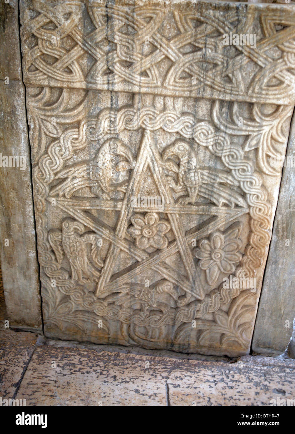 Dalle début de l'époque médiévale dans le Temple de Dioclétien, Split, Croatie, comté de Split-Dalmatie Banque D'Images