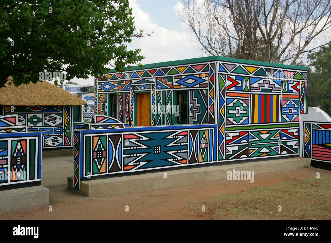 Village de la culture Ndebele, Botshabelo, Afrique du Sud. Banque D'Images