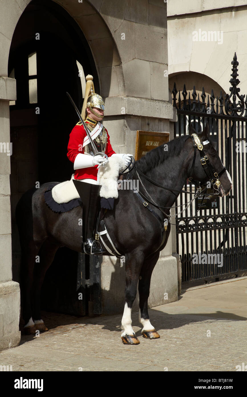 British Household Cavalry (Life Guards Regiment), Horse Guards, Whitehall, Londres, Angleterre, Royaume-Uni Banque D'Images