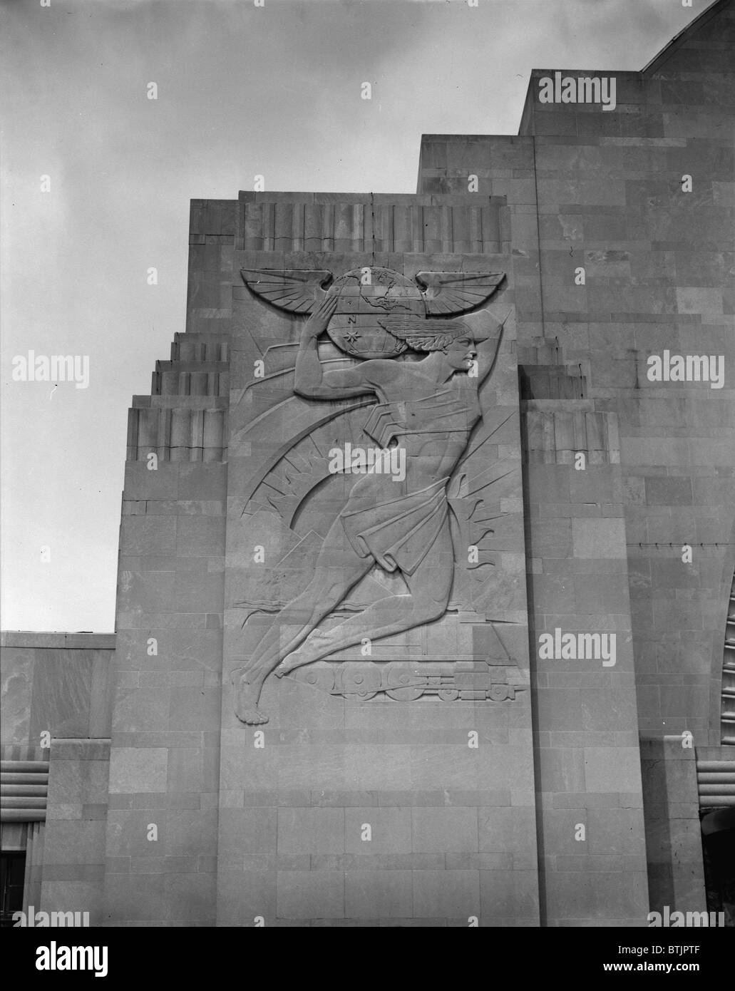 Union Terminal à Cincinnati, en bas-relief, construit en 1933, partiellement démoli en 1974, Cincinnati, Ohio, photo vers le début des années 1970. Banque D'Images
