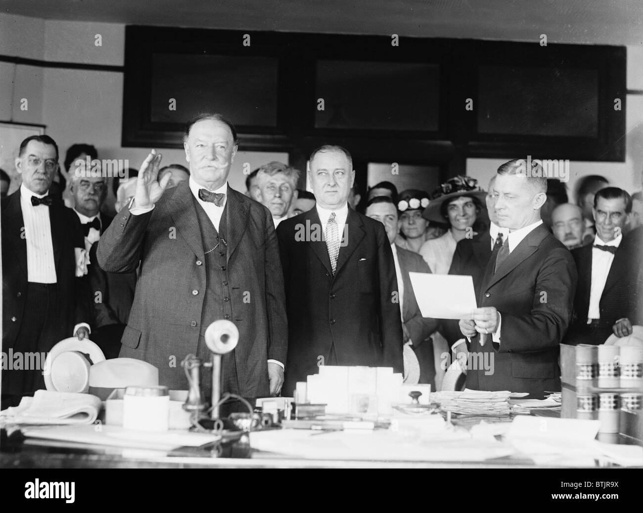 Ex-président William Howard Taft (1857-1930) assermenté à titre de juge en chef des États-Unis en 1921. La Loi de 1925 du juge, a augmenté le pouvoir du tribunal de choisir les cas d'envisager, à l'activiste 'rôle' la Cour considérera tout au long du xxe siècle. Banque D'Images