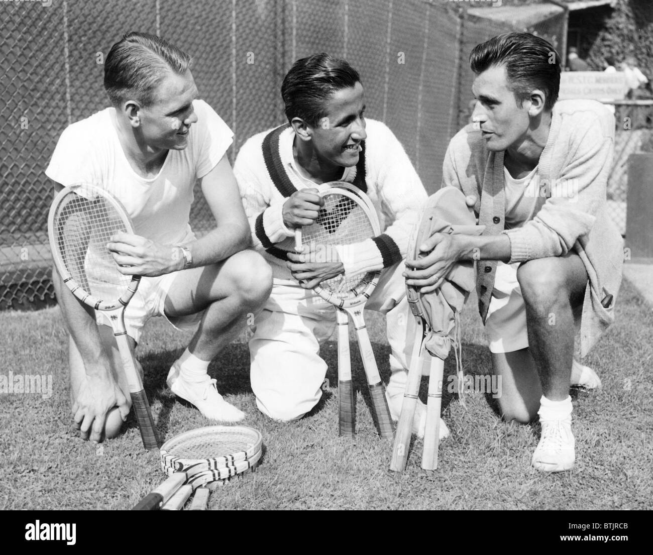 Jack Kramer, Pancho Segura (Francisco), et Frank Parker, les 3 têtes de série, à l'échelle nationale, Championnat de Tennis Amateur Banque D'Images