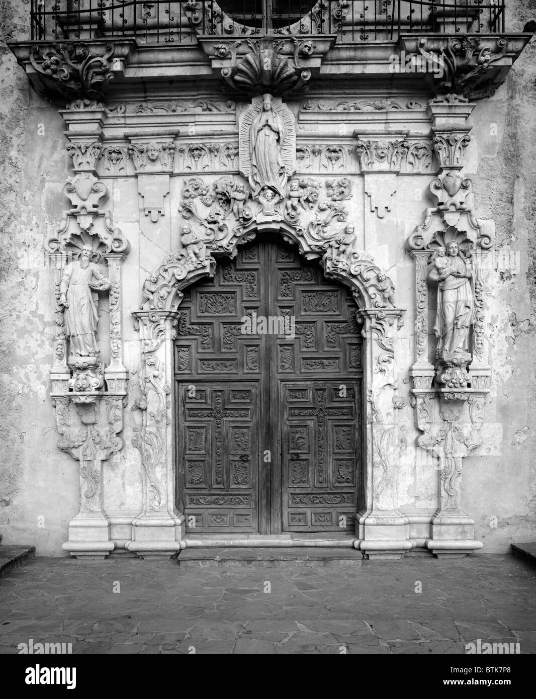 Mission San Jose y San Miguel de Aguayo, détail de la porte avant. San Antonio, Texas. Banque D'Images