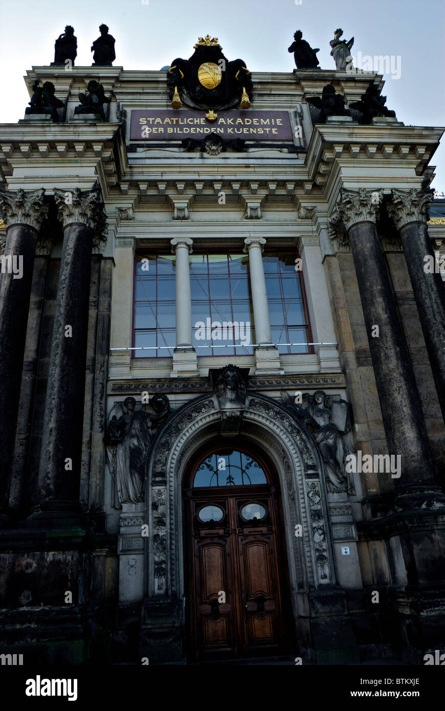 National Academy of Performing Arts le long de la terrasse de Bruhl Dresden Banque D'Images