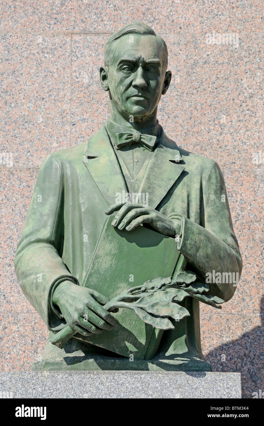 Madrid, Espagne. Les arènes de Las Ventas / Plaza de Toros. Mémorial pour le Dr Alexander Fleming (voir description) Banque D'Images