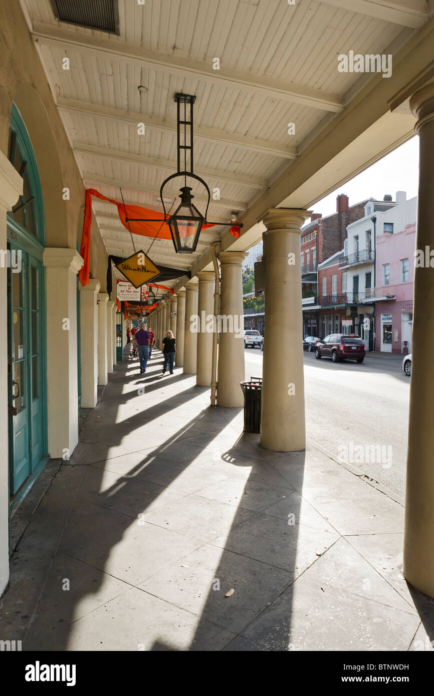 Marché français District sur Decatur Street, quartier français, la Nouvelle Orléans, Louisiane, USA Banque D'Images