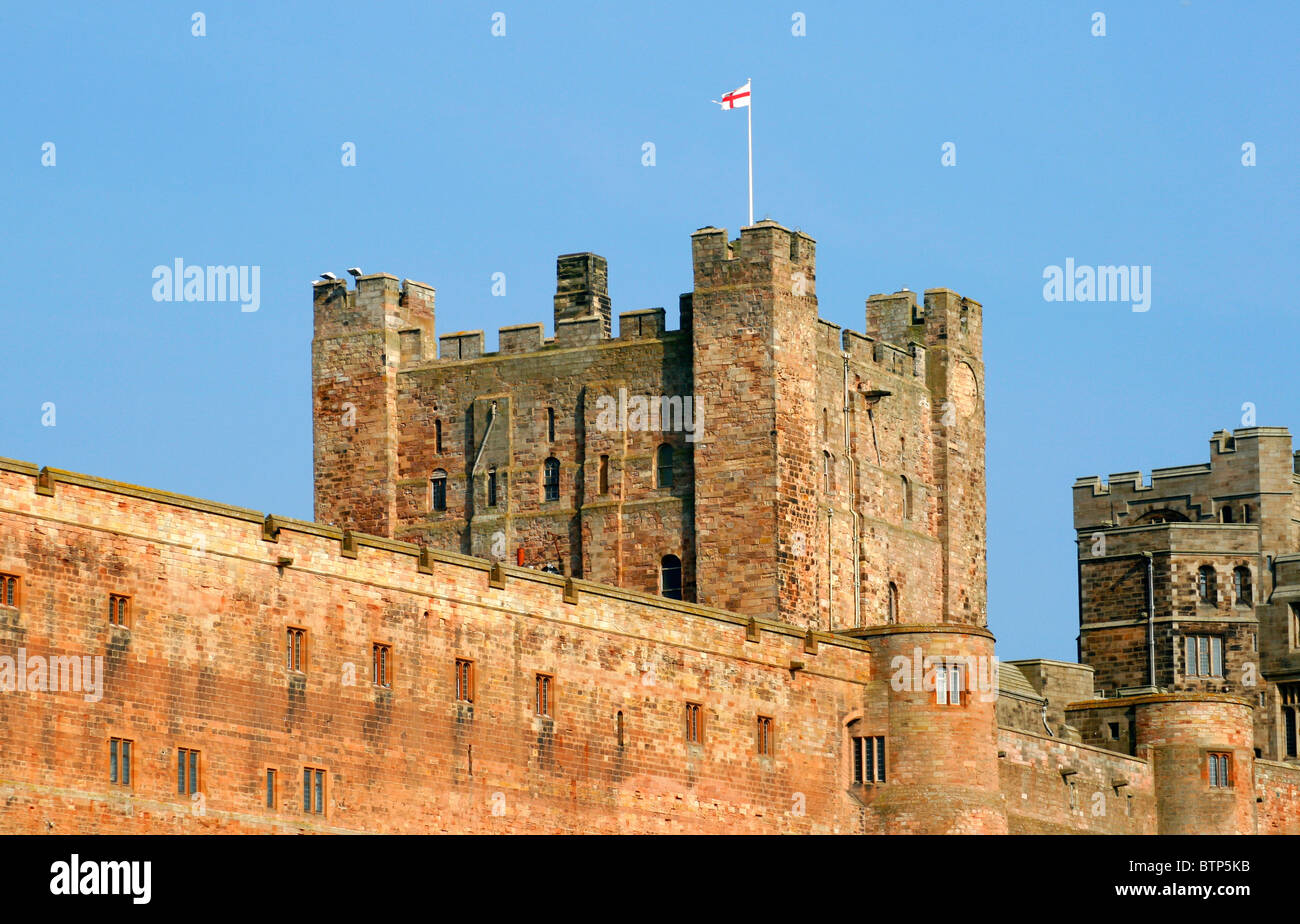 Château de Bamburgh Northumberland au village de Lunteren Banque D'Images