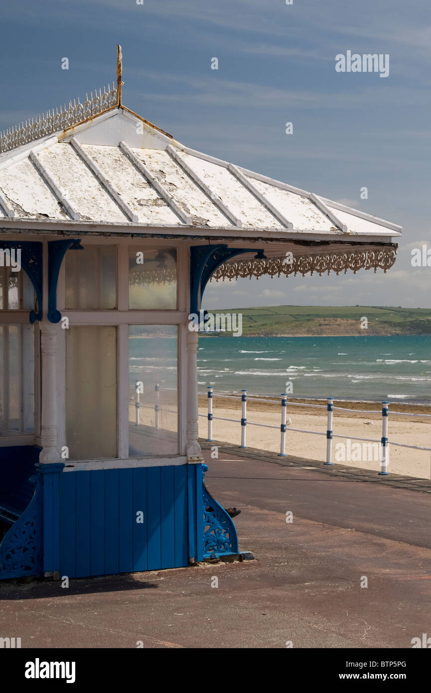 L'abri du vent, plage de Weymouth, Dorset, UK. Banque D'Images