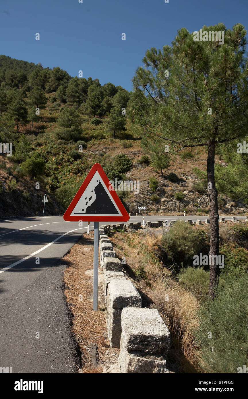 La Sierra de Gredos, Espagne, symbole de mise sur route Banque D'Images