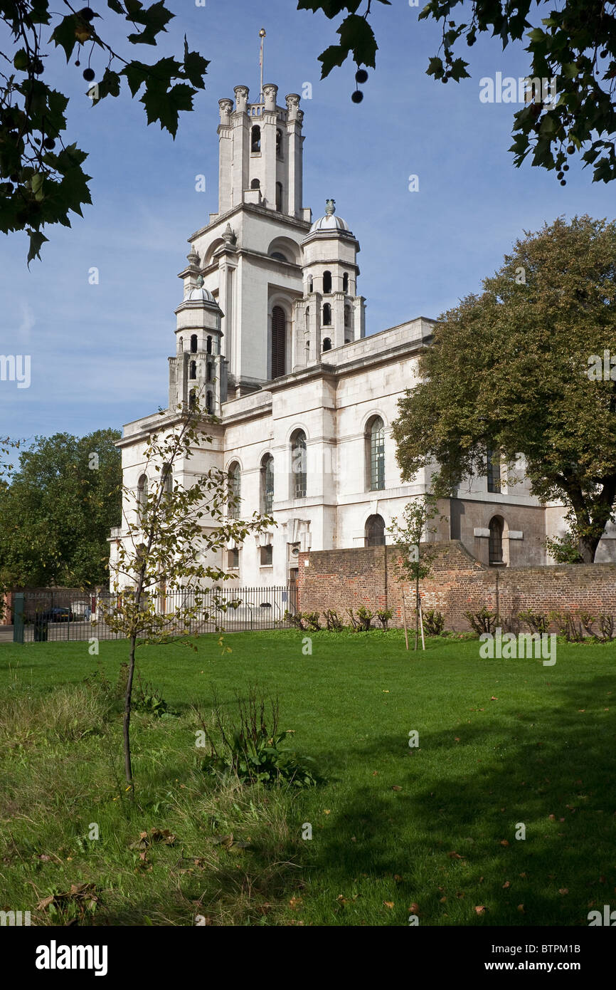 London,Wapping St George-dans-le-Est Octobre 2010 Banque D'Images