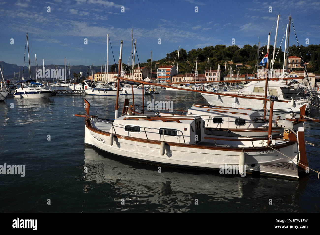 Port de St Mandrier, France Banque D'Images