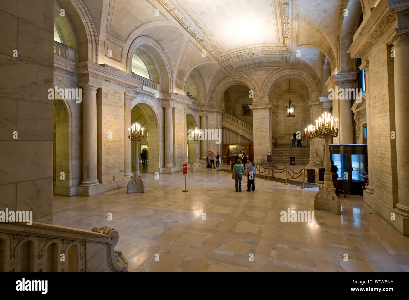 Astor hall Banque de photographies et d’images à haute résolution - Alamy