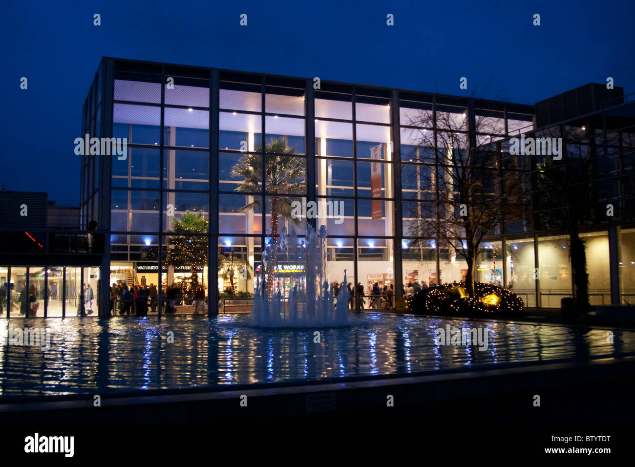 Le centre commercial thecentre : mk - Milton Keynes - Buckinghamshire Banque D'Images