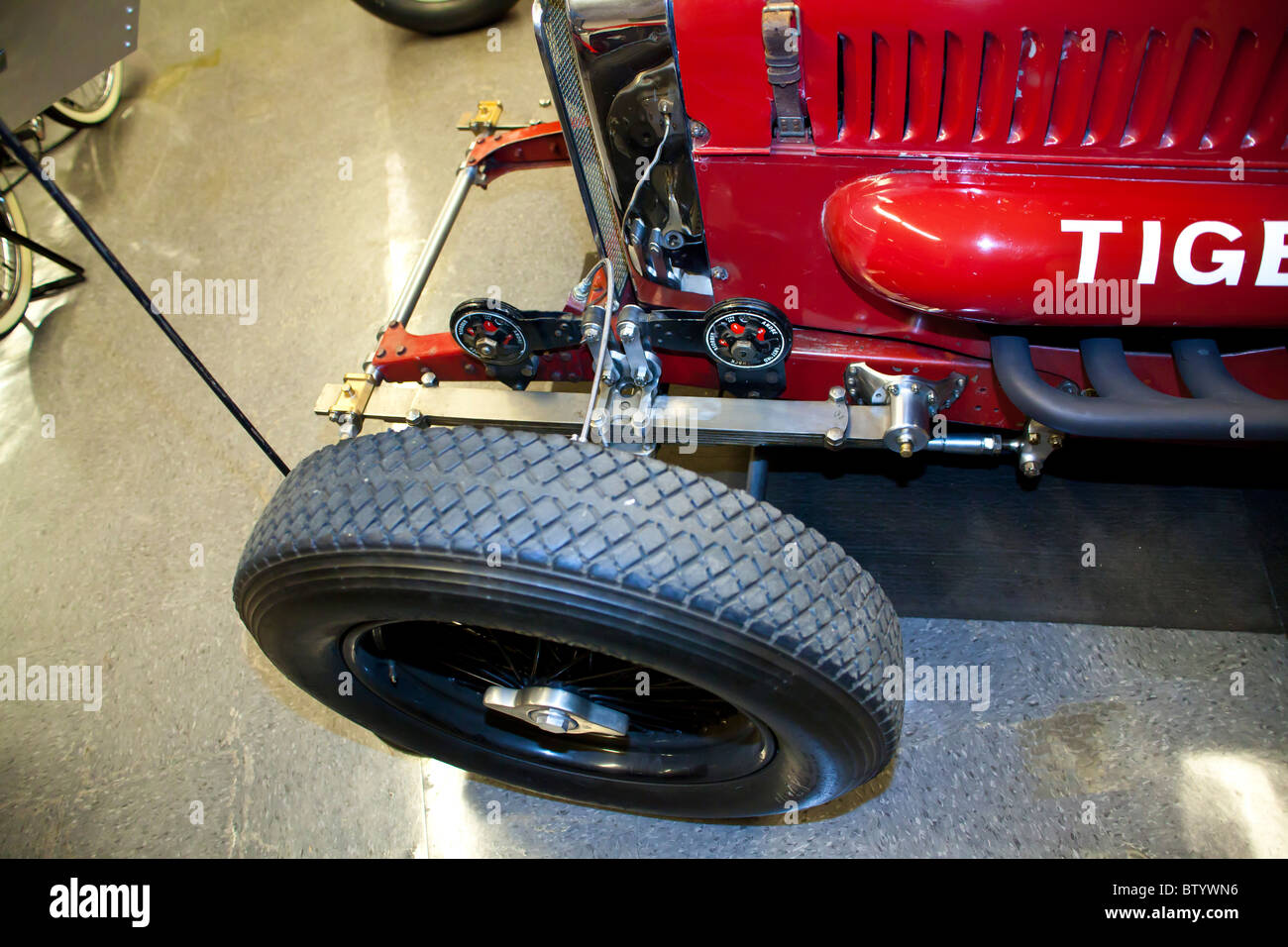 Détail de la suspension avant 1925 Sunbeam Tiger record du monde de vitesse au sol à la voiture Collection Mallya à Sausalito en Californie Banque D'Images