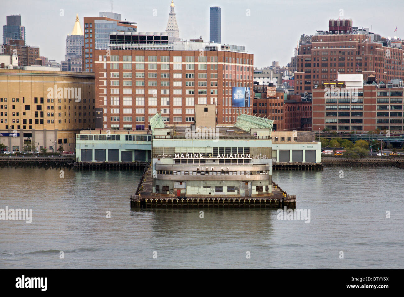 Pier 57 à New York City Banque D'Images