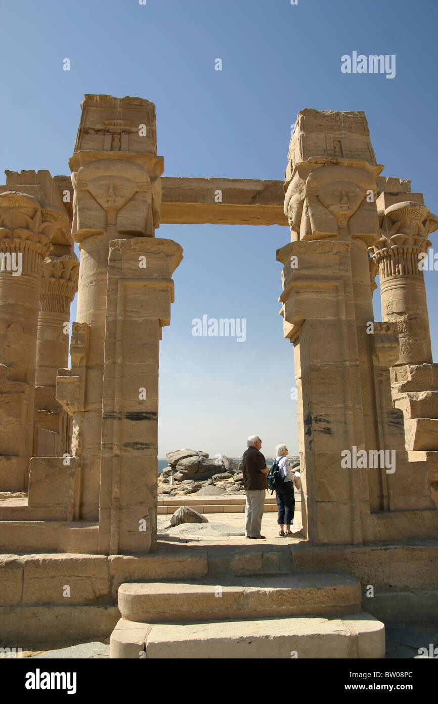 Dédié à la déesse Isis, l'élégant kiosque de Qertassi, Kalabsha, Assouan en Egypte Banque D'Images