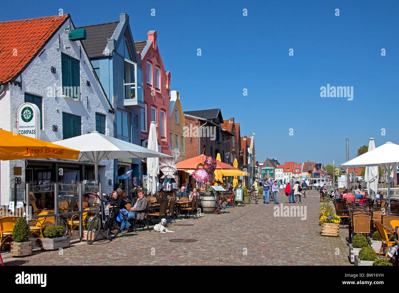 Le port de pêche de la ville d'Husum le long de la mer du Nord, Allemagne Banque D'Images